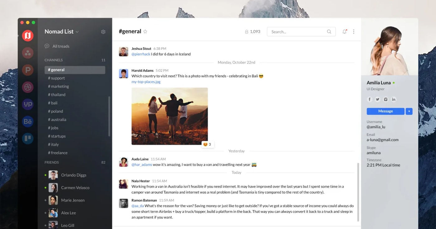 Chat Desktop App XD Freebie